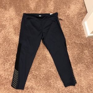 NWT Maurices In Motion 7/8 Length Navy Yoga Pants XXL